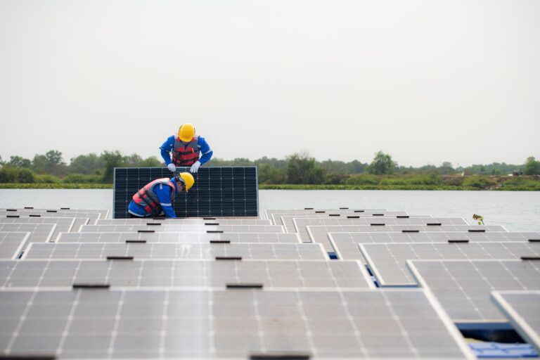 shutterstock_2424028703